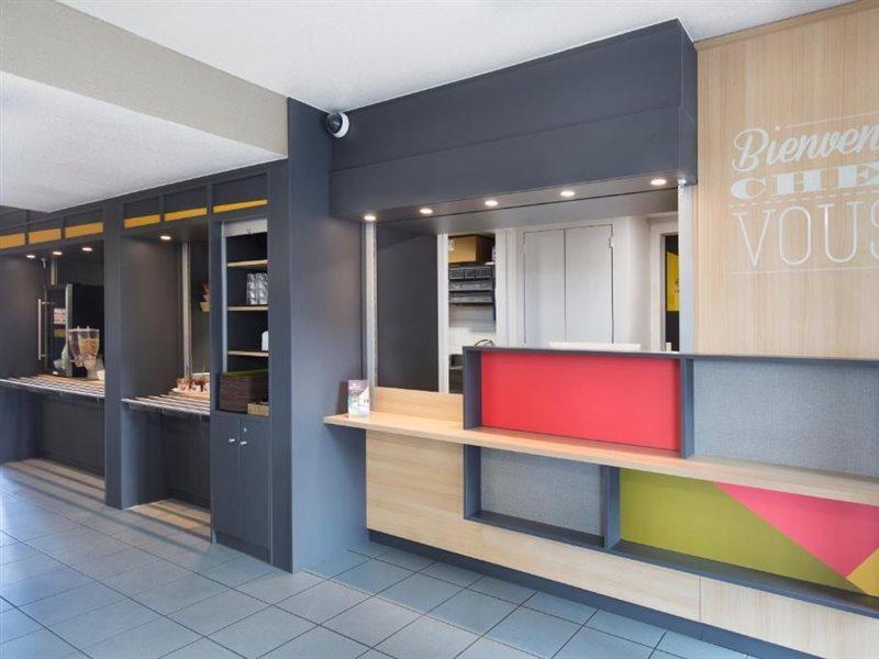 B&B Hotel Lyon St Priest Saint-Priest  Buitenkant foto