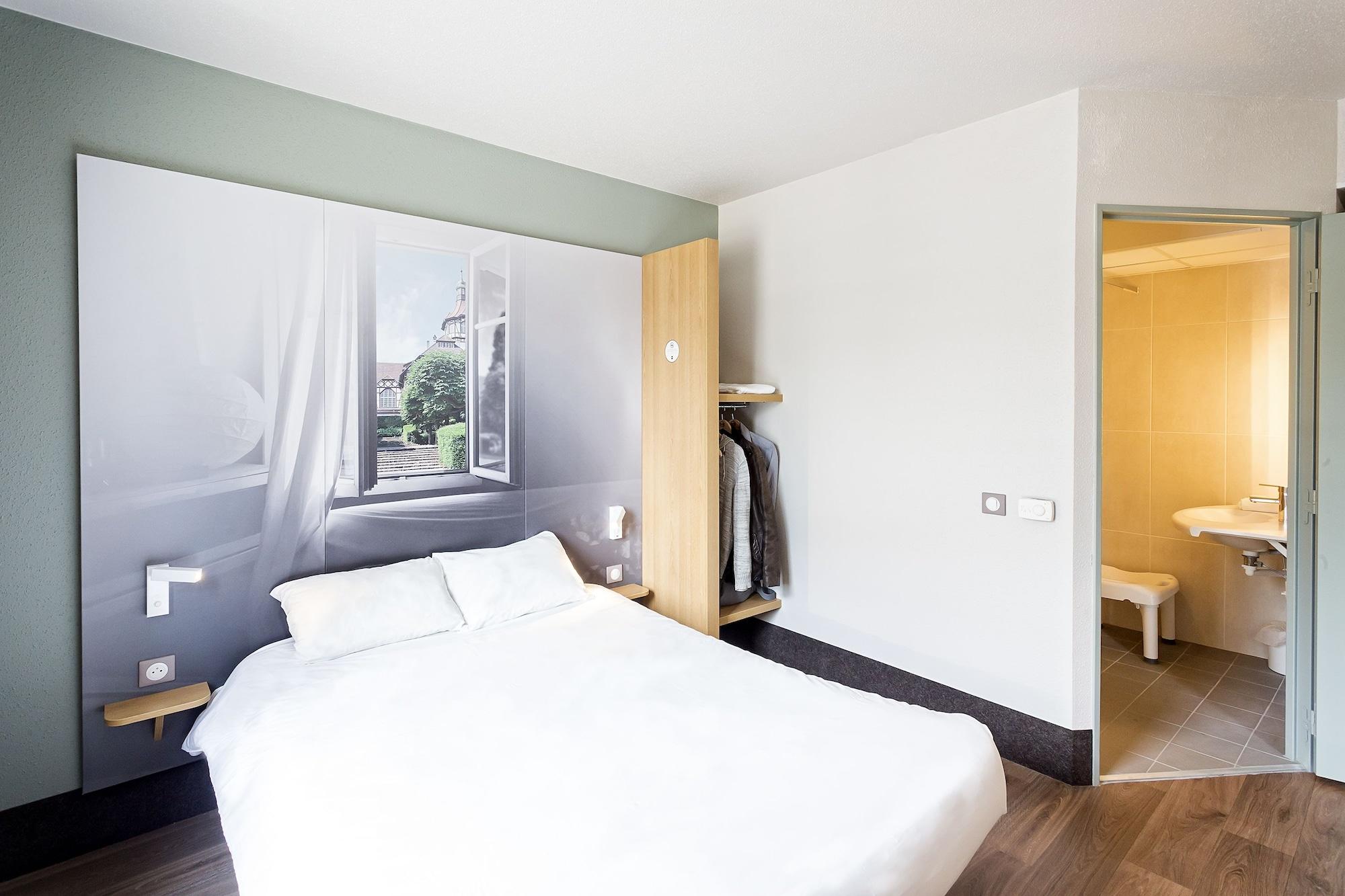 B&B Hotel Lyon St Priest Saint-Priest  Buitenkant foto