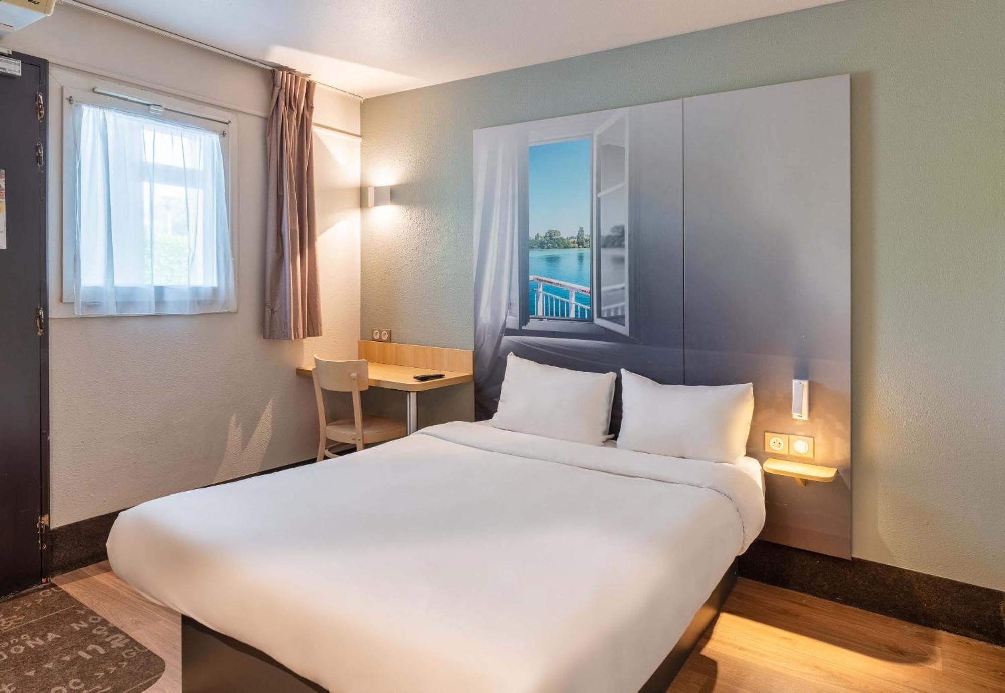 B&B Hotel Lyon St Priest Saint-Priest  Buitenkant foto