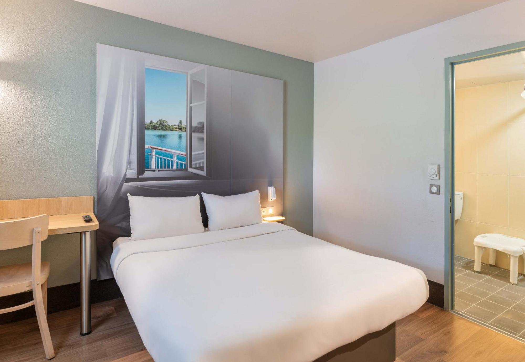 B&B Hotel Lyon St Priest Saint-Priest  Buitenkant foto
