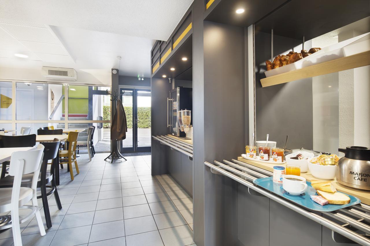 B&B Hotel Lyon St Priest Saint-Priest  Buitenkant foto